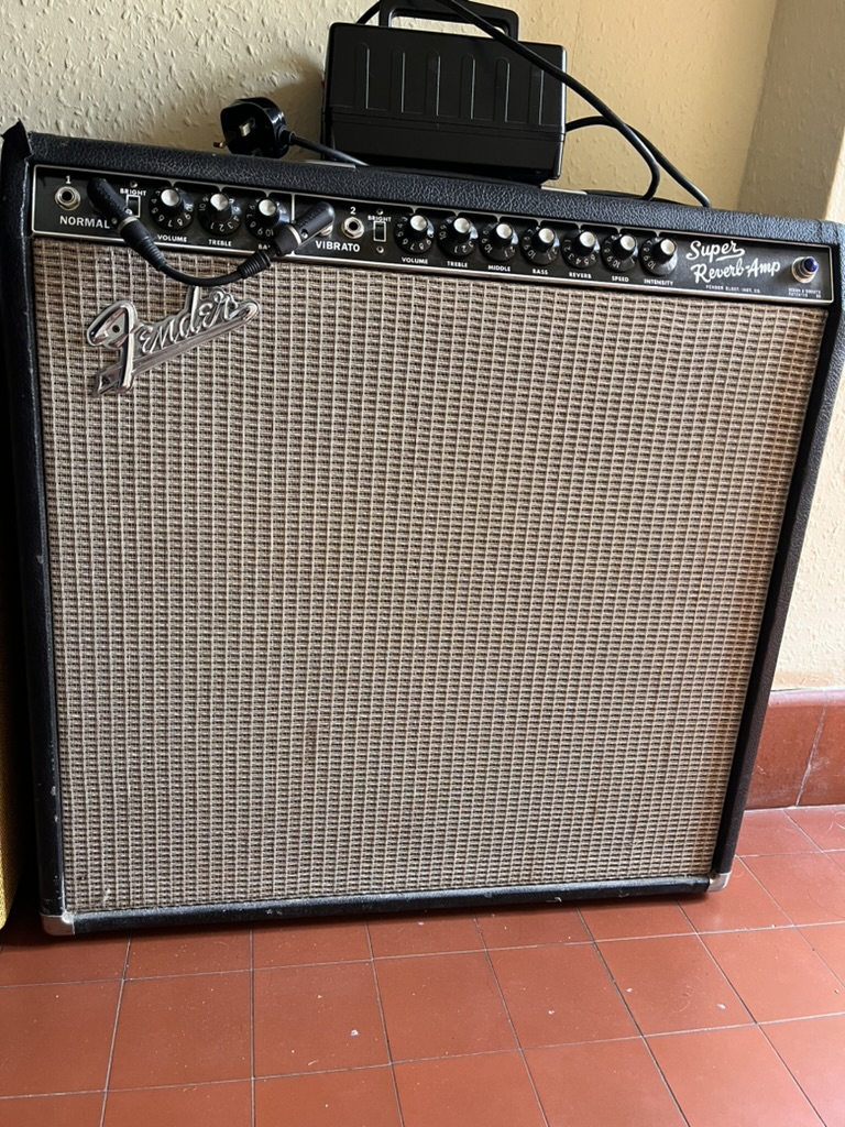 A genuine AB763 Super Reverb front panel