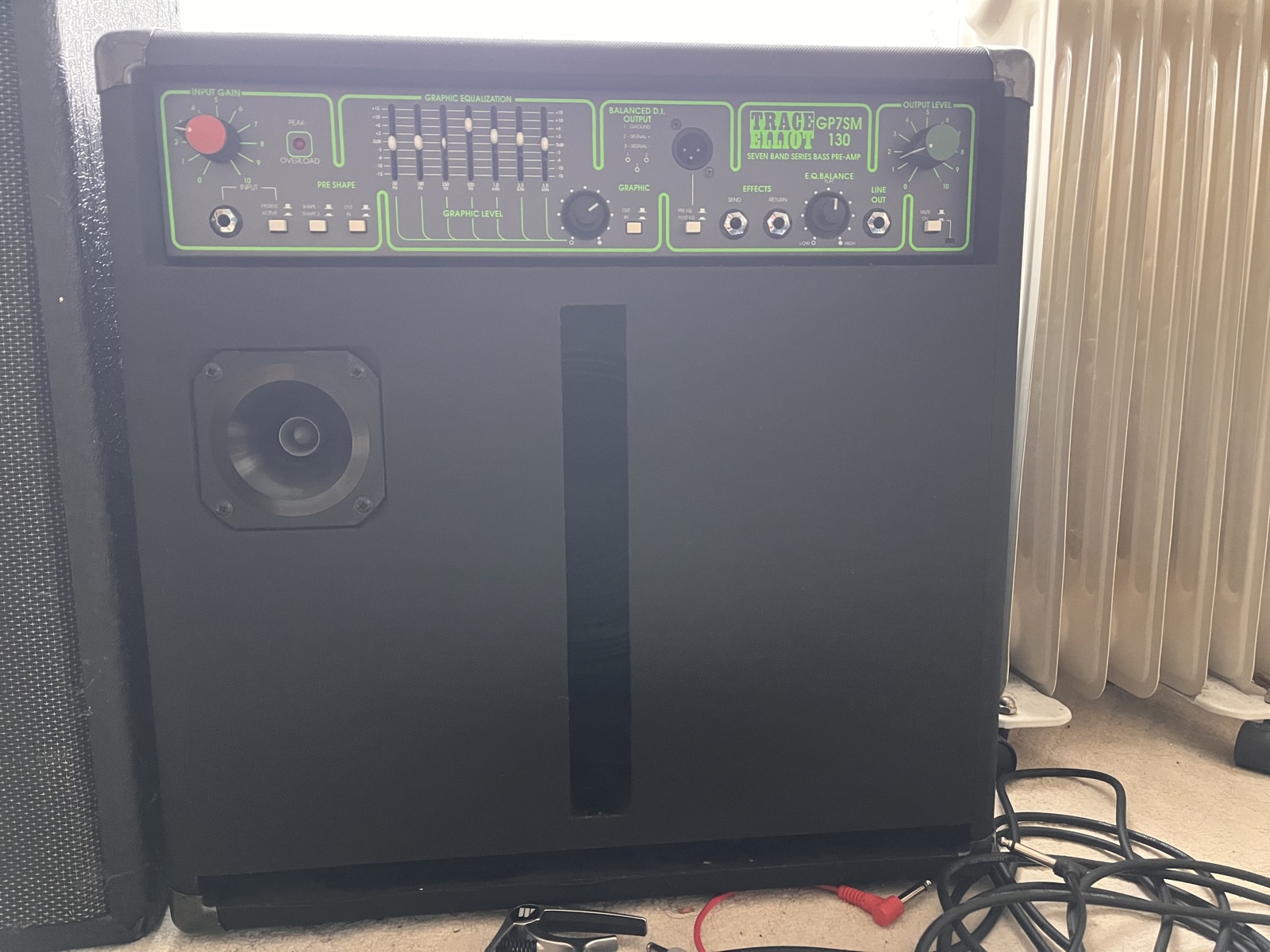 Trace Elliot GP7SM 130 — bass amp head on the bench