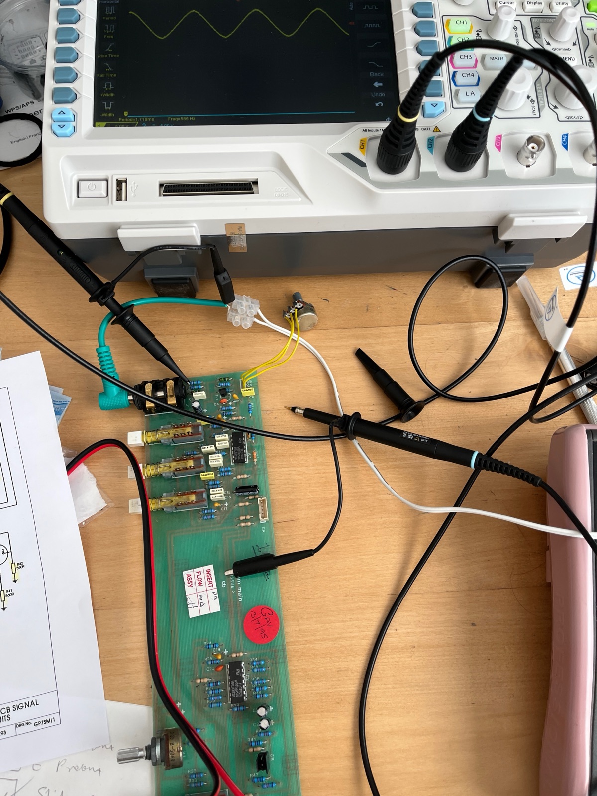 Oscilloscope showing clean signal across all stages after repair