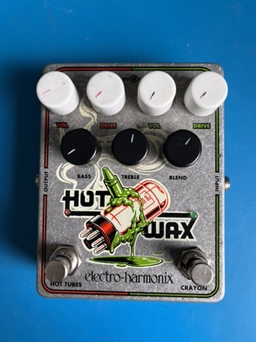 Pedal circuit board with hand