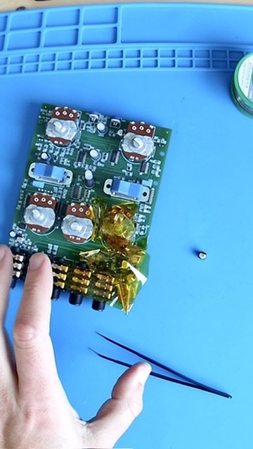 Pedal circuit board with components